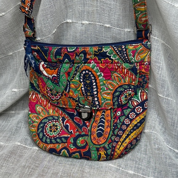 Vera Bradley Venetian Paisley Pattern Saddle Hipster Crossbody Bag Designer EUC - Picture 1 of 16